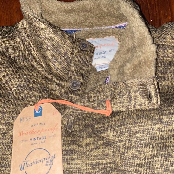 Brand new, never worn - Picture 2 of 3